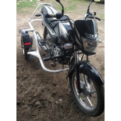 Side Wheel Attachment Kit For Bajaj Platina BS6 Side Wheel Attachment Kit For Bajaj Platina BS6