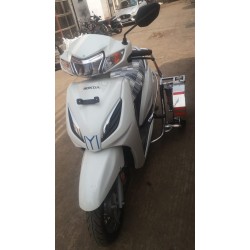 Stainless Steel Side Wheel Attachment Kit For Honda Activa 6G Bs6