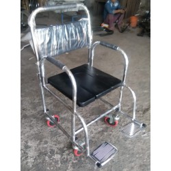 Stainless Steel U Cut Seat Rolling Shower Commode Wheelchair